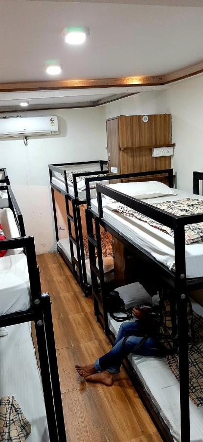 Comfort Stay Hostel New Delhi Eksteriør bilde